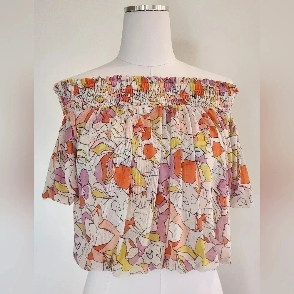 || FREE PEOPLE || Techni Color bubble top, floral, crop, off shoulder